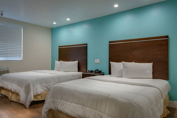 Vagabond Inn Executive - Bakersfield Downtowner Екстериор снимка